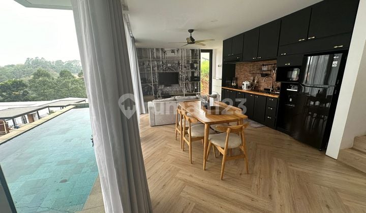Rumah Vila Mewah Ada Kolam Renang Privat Area Dago Pakar Bandung