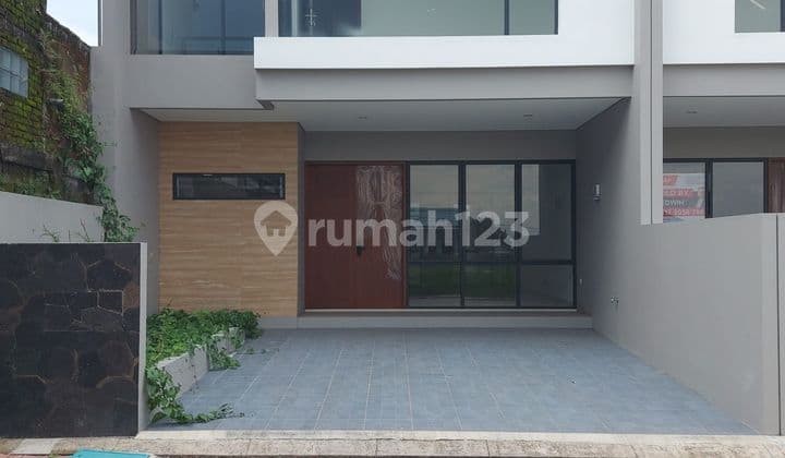 Rumah Baru Modern 2 Lantai Siap Huni Di Setra Duta Bandung Utara
