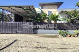 Rumah Asri Bagus Dalam Komplek di Mengger Soekarno Hatta M. Toha