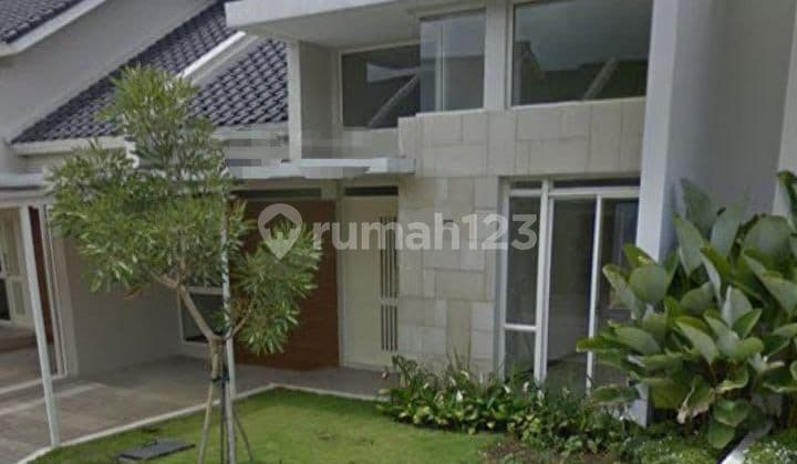 Well-Maintained One-Story Asri House in Kota Baru Parahyangan, Bandung
