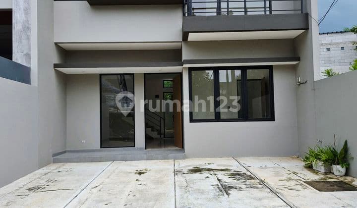 Rumah Modern Tropis 2 Lantai Di Gegerkalong Pondok Hijau Indah