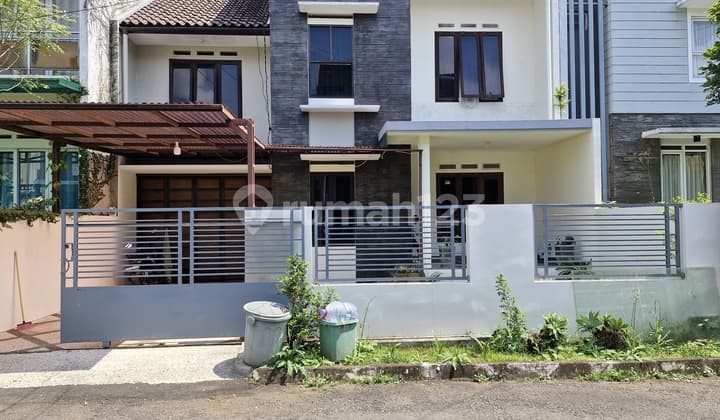 Rumah Modern Terawat Bagus Di Ciwaruga Gegerkalong Bandung Utara