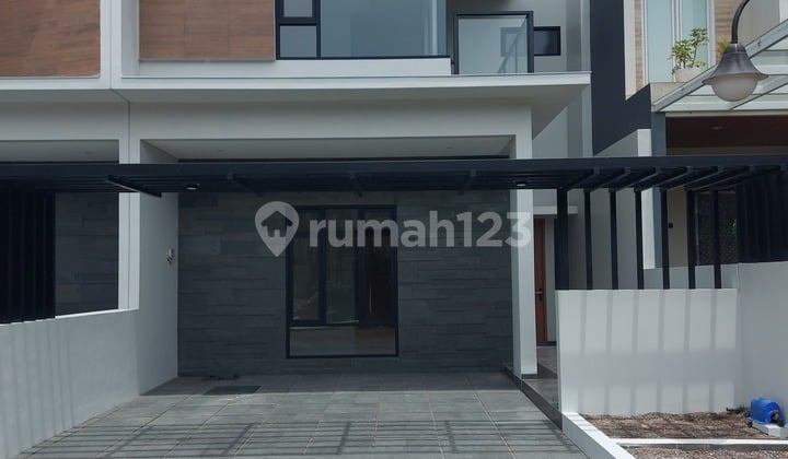 Rumah Baru Modern Mewah Siap Huni Di Area Setiabudi Bandung Utara