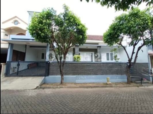 Rumah Siap Huni di Kemang Pratama (Um)