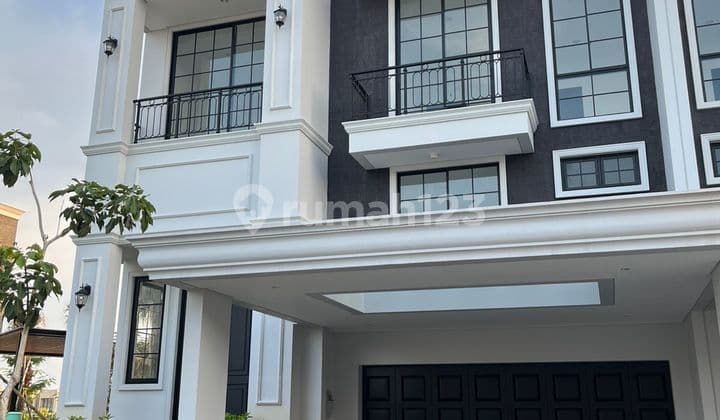 Rumah Villa Pasir Putih Pik2 Uk 10X25 Hook View Danau di Pik2 Siap Huni View Danau