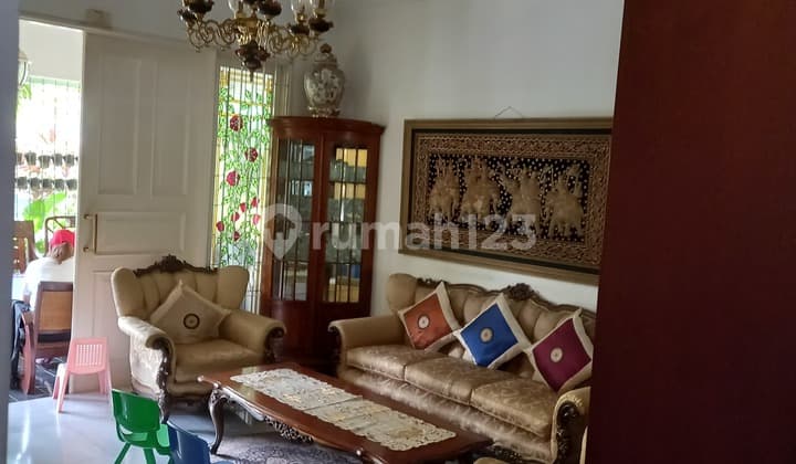 For Sale Immediately, House in Vila Delima Complex