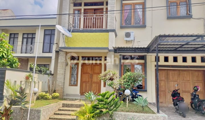 Hunian Bagus Sekali Bonus Taman Rahayu Residence