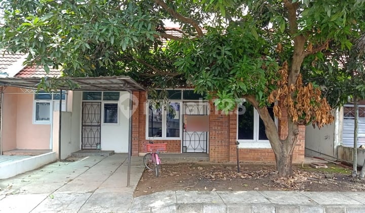 Minimalist Residence Graha Ami with Toll Access and Swimming Pool Facilities