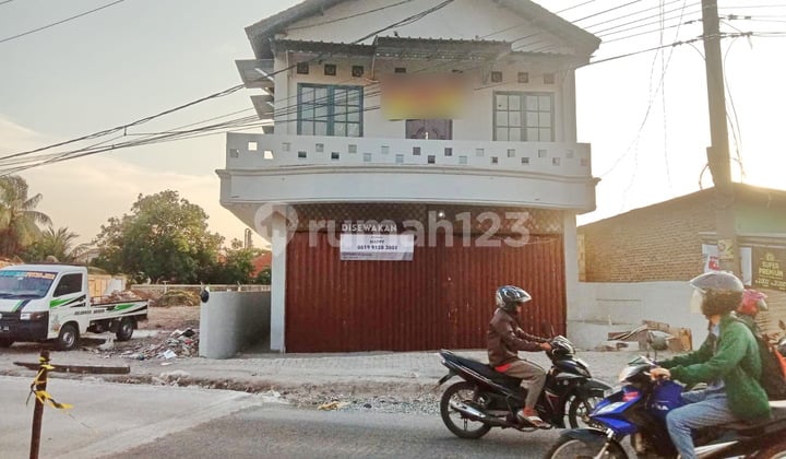 Ruko 2 Lantai Bagus Strategis Jalan Raya Merak Gerem