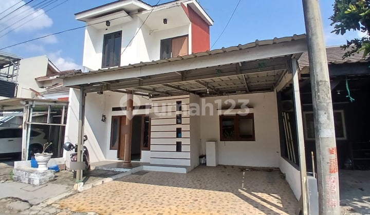 Hunian Bagus 2 Lantai Villa Permata Hijau