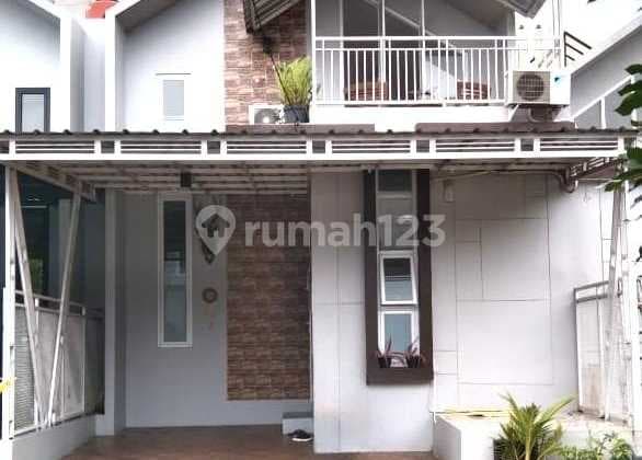 Rumah 2 Lantai Lokasi Strategis Di Meruyung, Limo , Depok