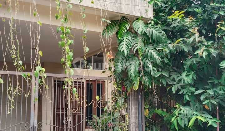 Rumah Full Furnished Dalam Perumahan Dekat Tol Limo, Depok