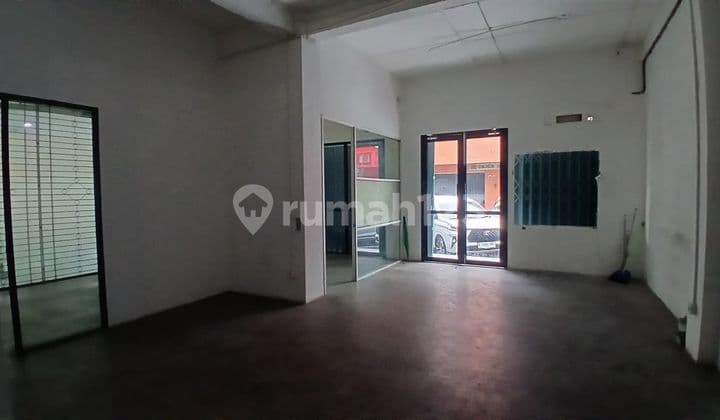 Sewa Ruko Gandeng Area Kantor Komplek Golden Plaza Fatmawati
