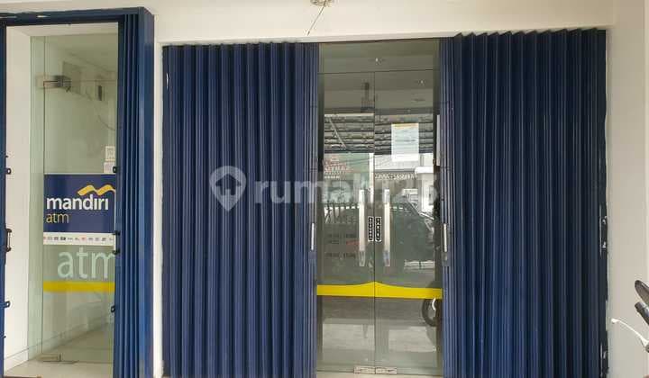 FOR RENT: RADIO DALAM SHOPHOUSE, SOUTH JAKARTA