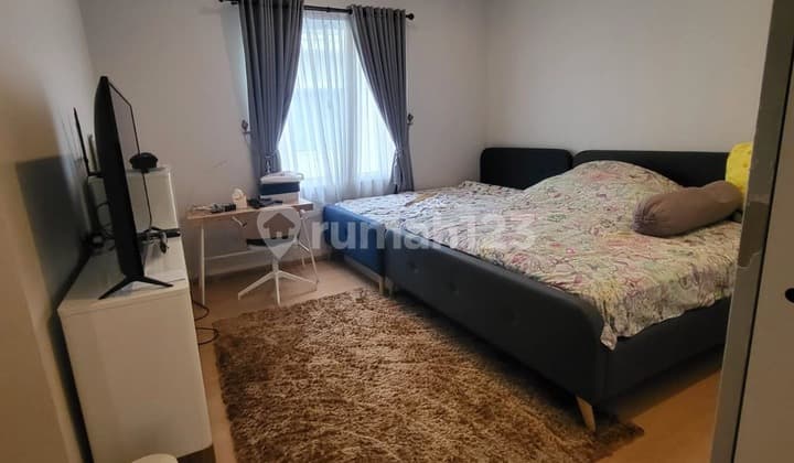 Dijual Rumah Full Furnished di River Valley Residence