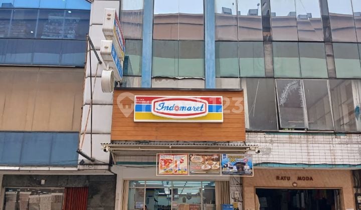 Dijual Ruko Area Strategis di Komplek Golden Plaza Fatmawati