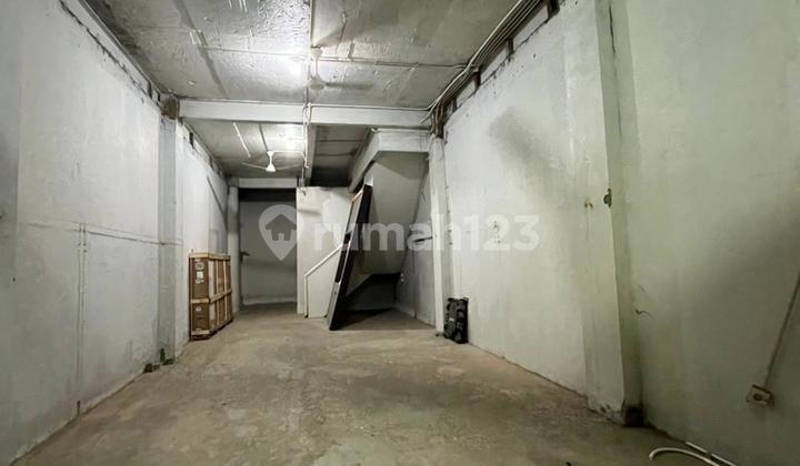 For Rent: Shop House for Warehouse in Fatmawati, South Jakarta