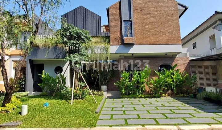 Rumah Villa Sangat Nyaman The Green BSD City