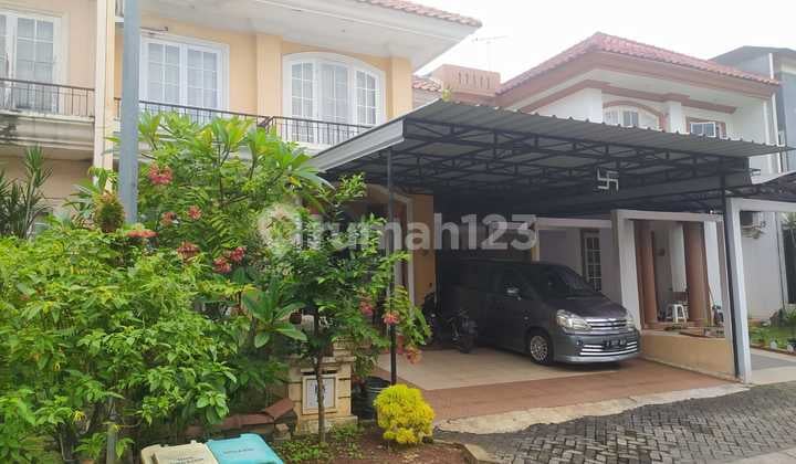 Rumah Bagus Strategis Versailes BSD City