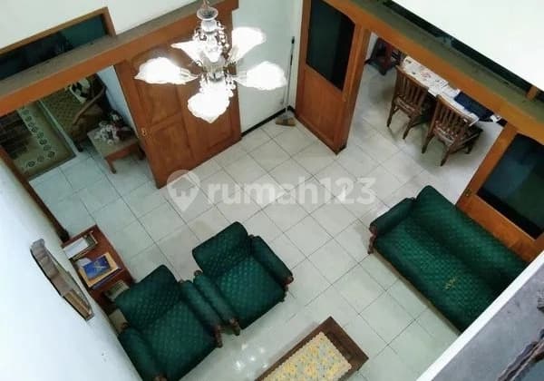 Rumah di Pusat Kota di Sukaraja,Gn Batu Bandung Dekat ke Pasteur