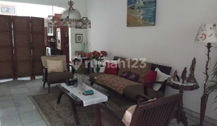 Rumah Cantik dan Estetik di Gegerkalong Bandung Dekat Sarijadi