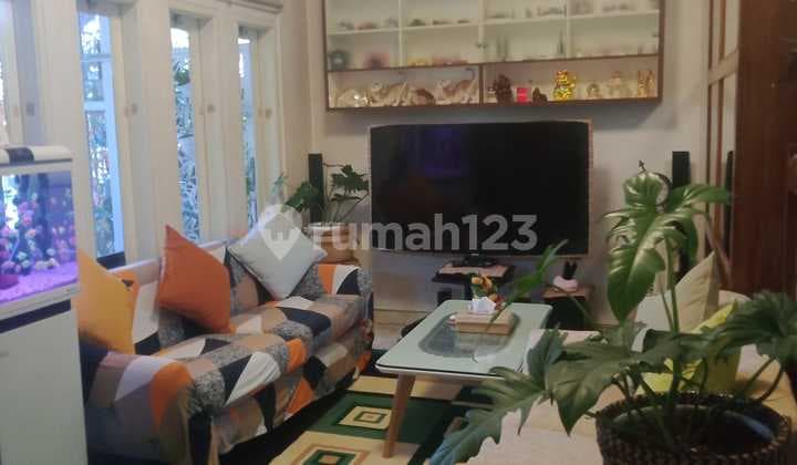 Rumah Mewah Tol Dekat Kampus Telkom di Buah Batu Regency Bandung