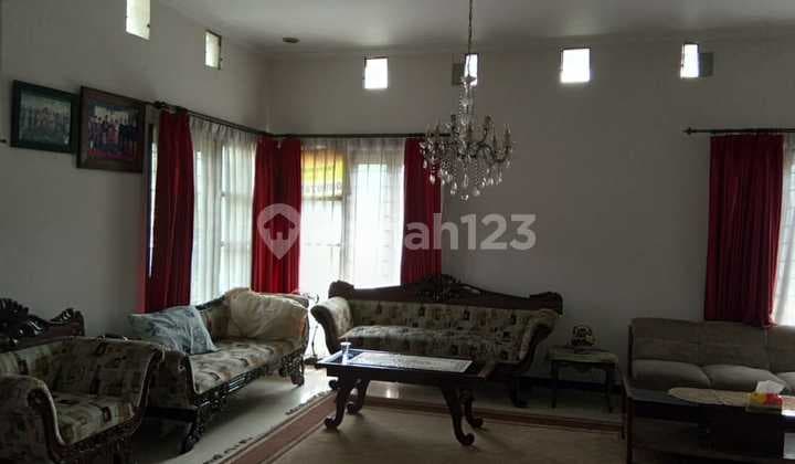 Rumah Siap Huni, Strategis di Turangga Bandung Pusat Dekat Tsm