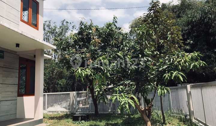 Rumah Siap Huni di Dago, Furnish, View Kota dan Pegunungan