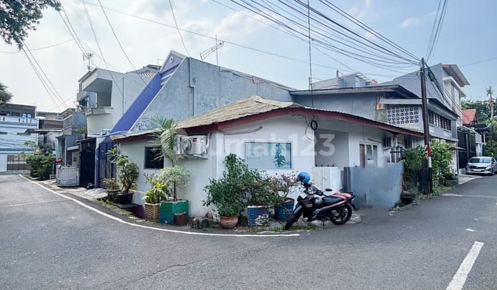 RUMAH STRATEGIS COCOK UNTUK INVESTASI KOS KOSAN DI SENEN, JAKARTA PUSAT