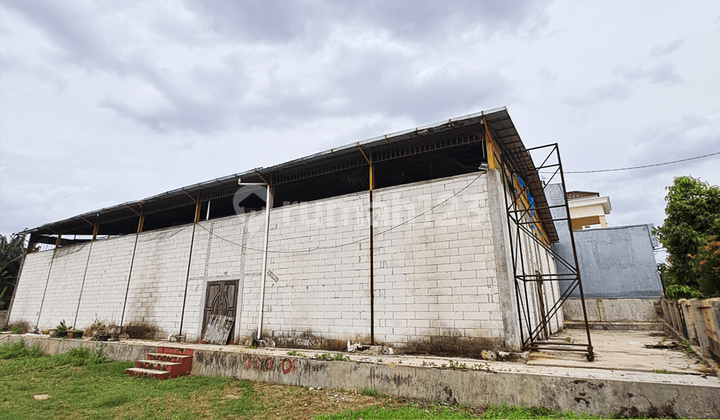 Ruang Usaha SHM Dalam Komplek Perumahan di Bintaro, Pondok Aren, Tangerang Selatan