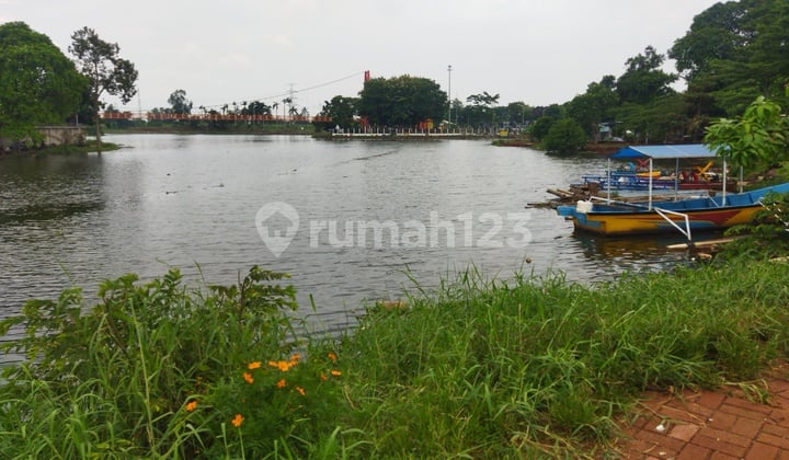 Kavling Tepi Danau Untuk Rumah atau Komersil Dekat Shilla Sawangan Depok
