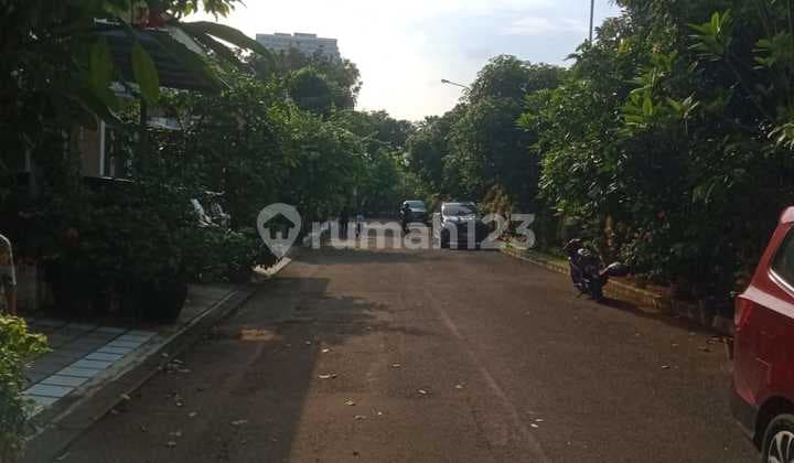 Rumah 2 Lantai di Gading Serpong