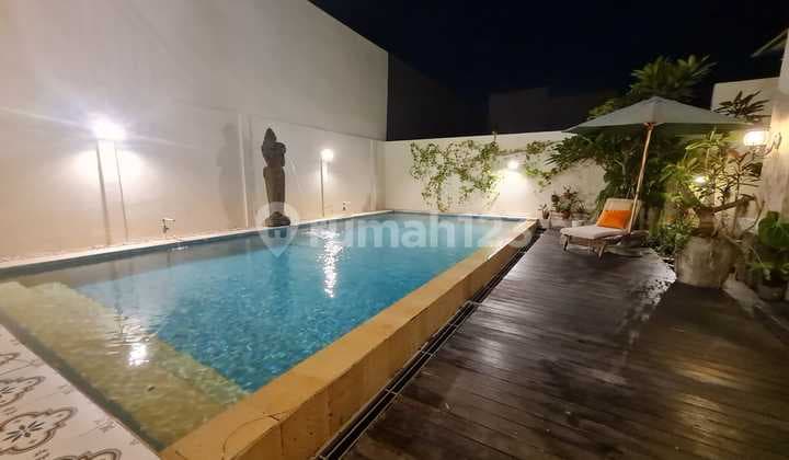 Rumah 2 Lantai Tropical Style Di Cluster Alam Sutera