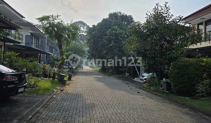 DIjual Rumah Kawasan Bsd Lokasi Strategis