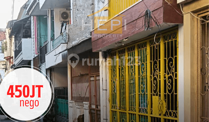 Ready-to-occupy house in Chinatown Kranggan, Central Semarang