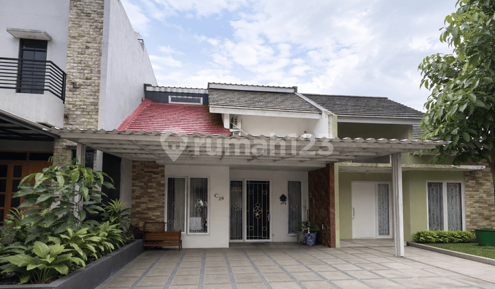 1M House in Sentul Alaya, Semi Furnished with Mezzanine, SHM, Green and Serene