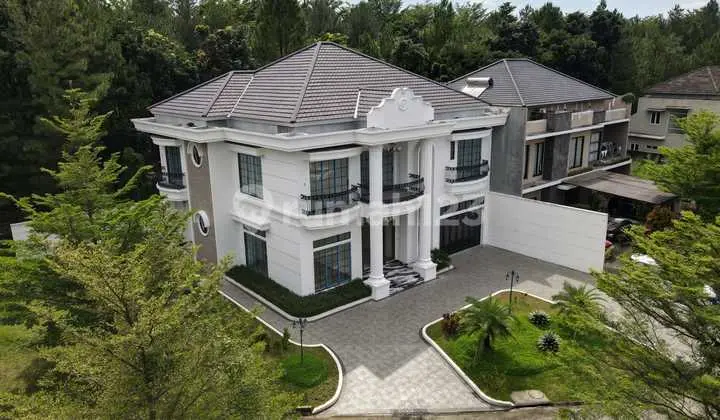 For Sale 2-Story House Mountain View Sentul City Bogor