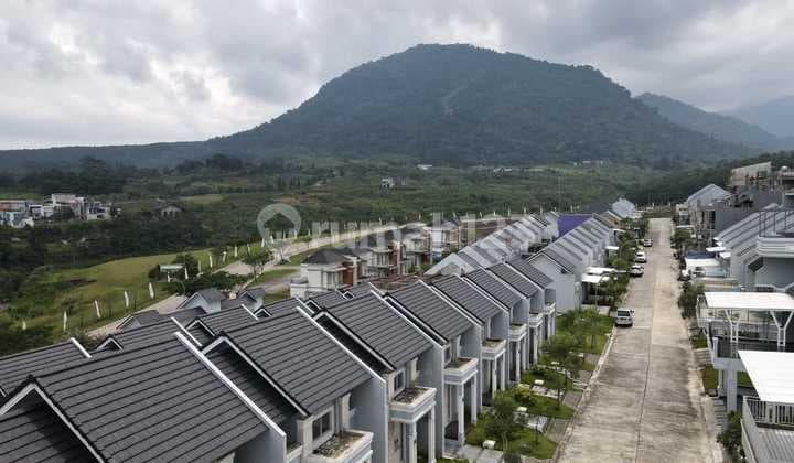 Rumah Minimalis Dengan Best View Mountain di Sentul City