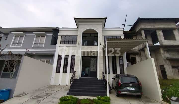 Rumah Type American Classic, Full Furnish Dengan Taman Belakang