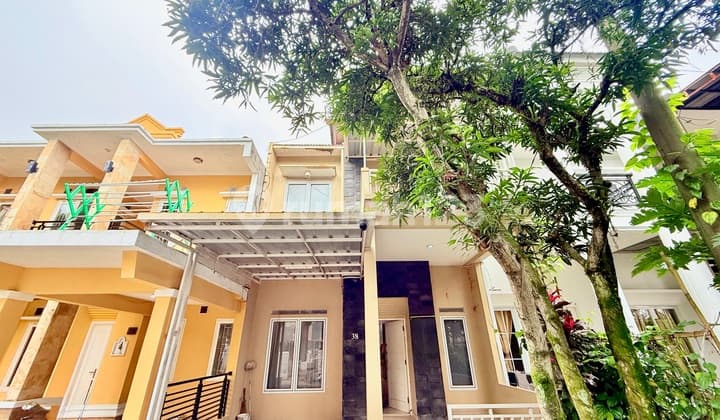 Rumah Cantik di Cluster Asri Dekat Gunung di Sentul City, SHM