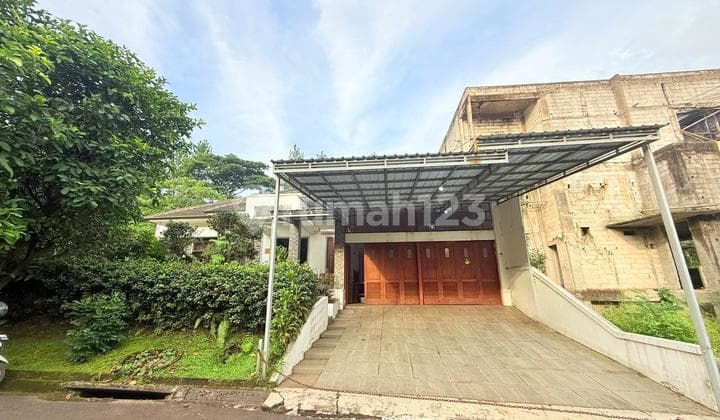 Spacious House, Backyard, Exclusive Sentul City Price Drops 3.8M