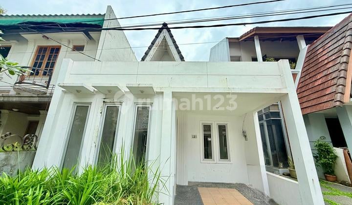 Rumah Strategis di Sentul City 1,5 Lantai, Harga 750 Juta Nego