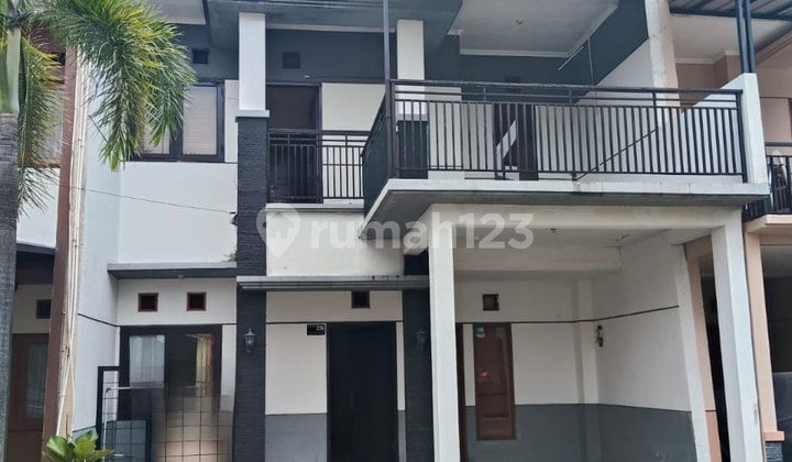 Minimalist 2-Story House in Margahayu Soekarno Hatta Buah Batu