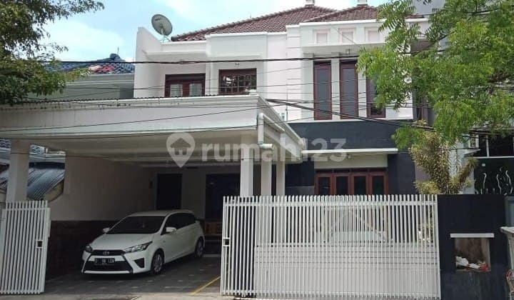 Rumah Mewah Dekat Trans Studio di Turangga Buah Batu