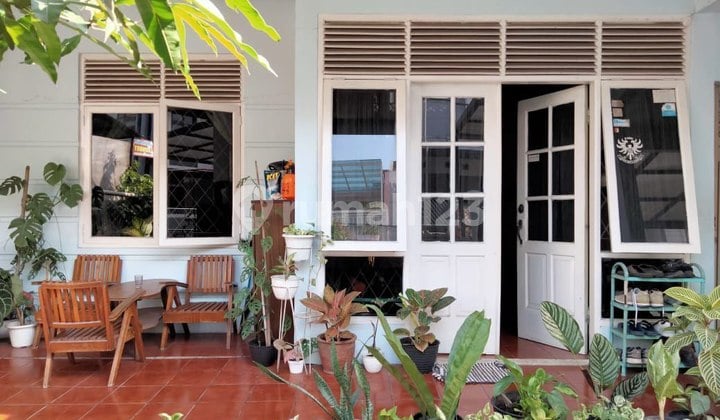 Rumah Siap Huni 2 Lantai Nyaman di Pasir Salam Sayap Bkr Buah Batu