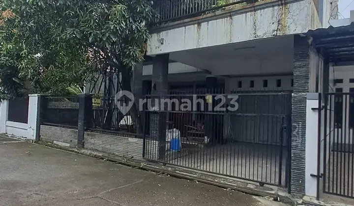 Rumah Bagus Minimalis 2 Lantai di Buah Batu Dekat Batununggal