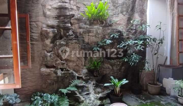 Dijual Rumah 2 Lantai di Pusat Kota Bandung dan Strategis JL Nakula Bandung (Sayap Pajajaran)