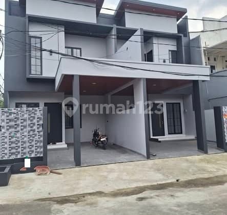 Rumah Cantik 2Lt Siap Huni bisa KPR Bangunan Baru di Taman Harapan Baru Kota Harapan Indah Bekasi