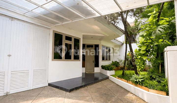 Pondok Indah Jalan Lebar Rumah Modern Ls 224 Butuh Minim Renovasi