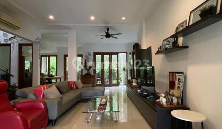 Rumah Modern Siap Huni Siap Sewa 2 Lantai Rumah Bagus di Pondok Indah